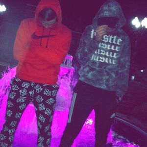 Meet your Posher, Dustin